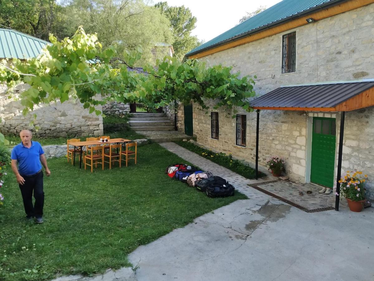 Guesthouse Shtini Fshat Ngoại thất bức ảnh